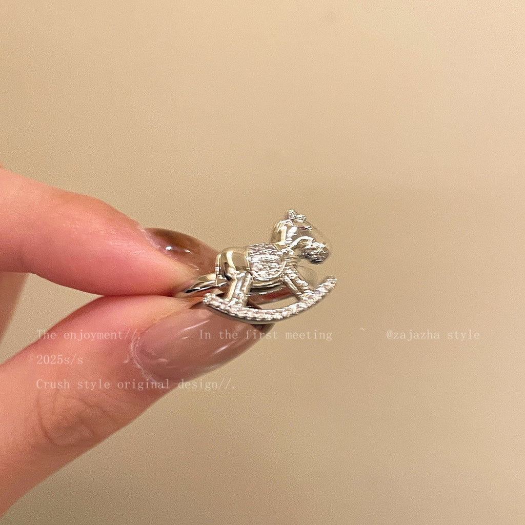 Regal Spark Ring